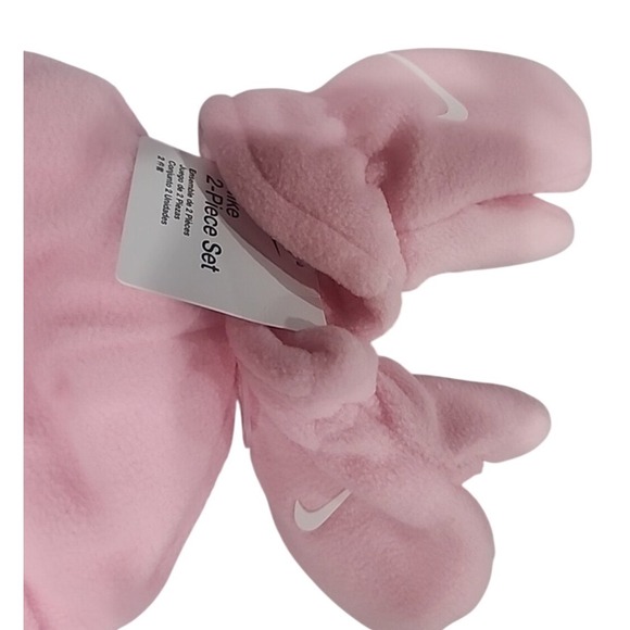 Nike Kids Pink Fleece 2 Piece Set Hat Mittens Baby Toddler - Picture 3 of 3